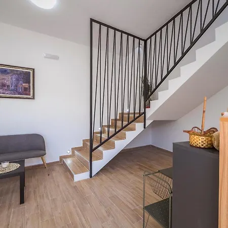 Zoe Διαμέρισμα