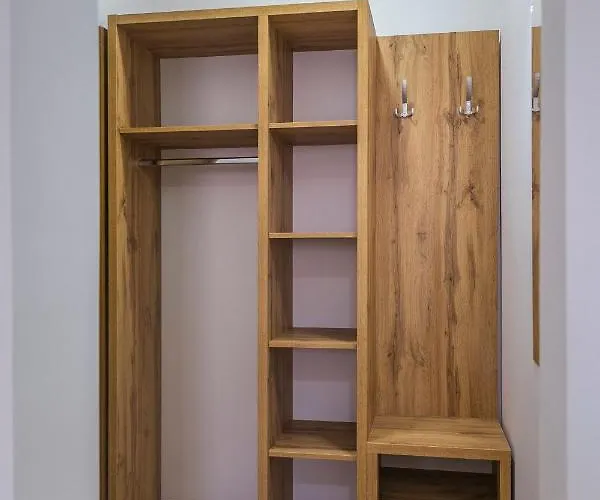 Zoe 公寓 皮罗特